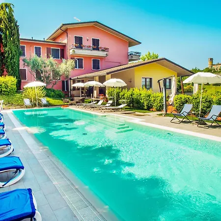 Otel Il Castello Pozzolengo